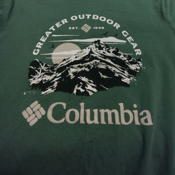 Like new! Columbia green long t-shirt - Size Medium mountain outdoors - Picture 2 of 5
